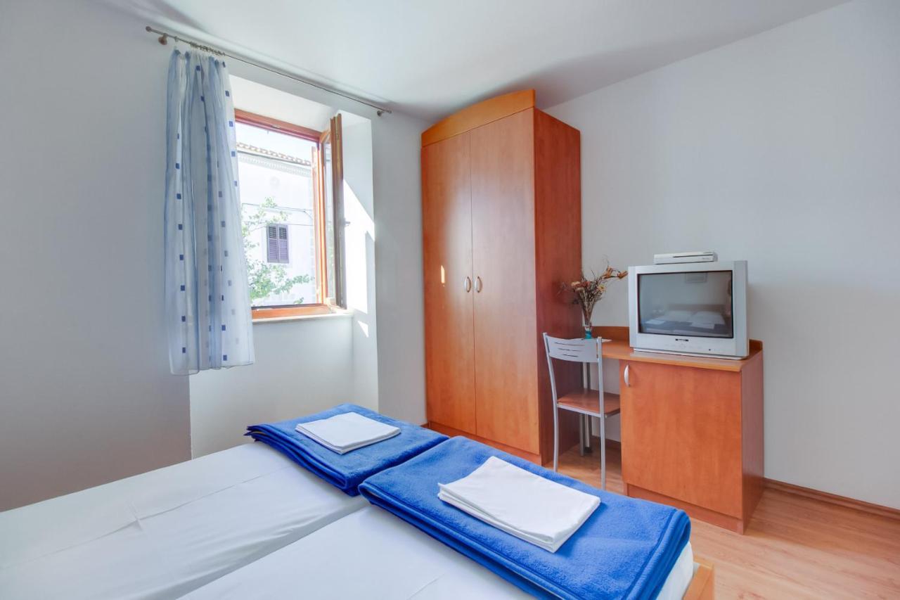 Apartments Rosa Mali Lošinj Kültér fotó