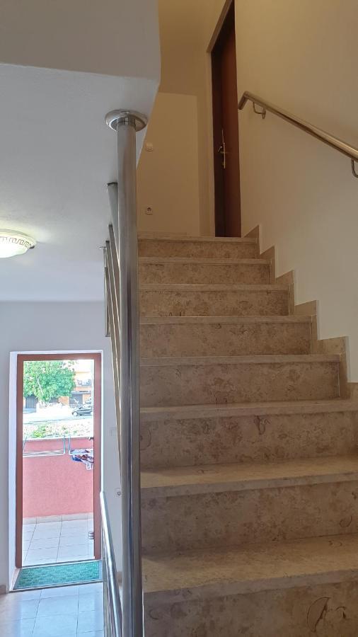 Apartments Rosa Mali Lošinj Kültér fotó