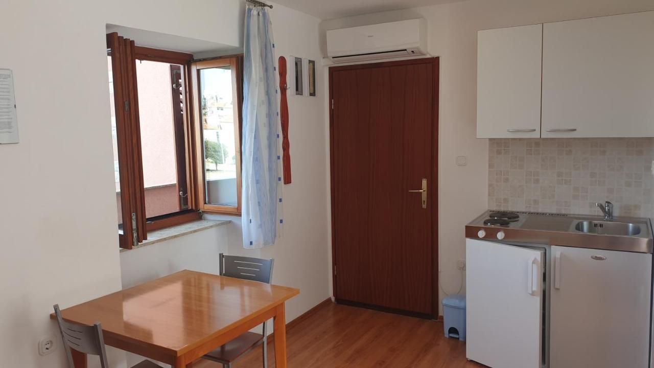 Apartments Rosa Mali Lošinj Kültér fotó